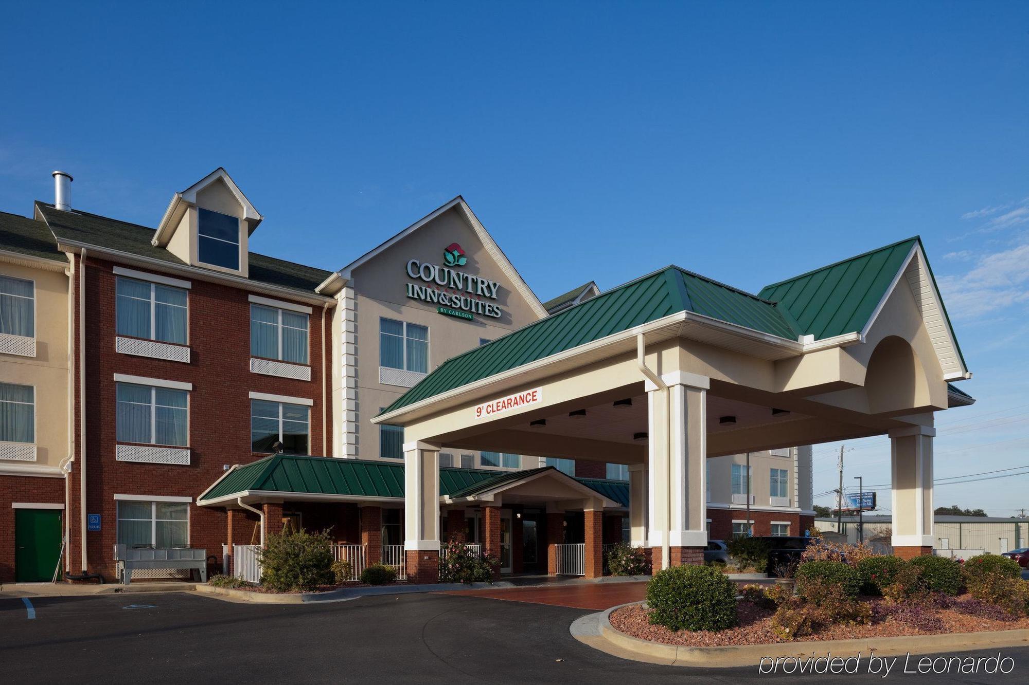 Отель La Quinta By Wyndham Oxford - Anniston Экстерьер фото